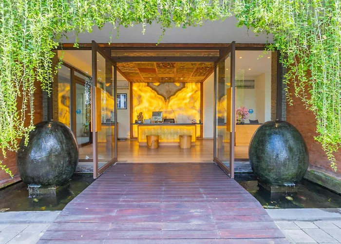 Lalasa Villa *