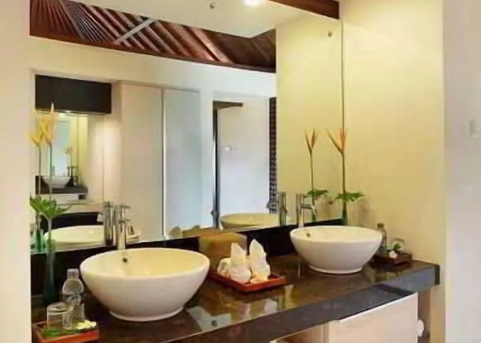 Lalasa Villa *